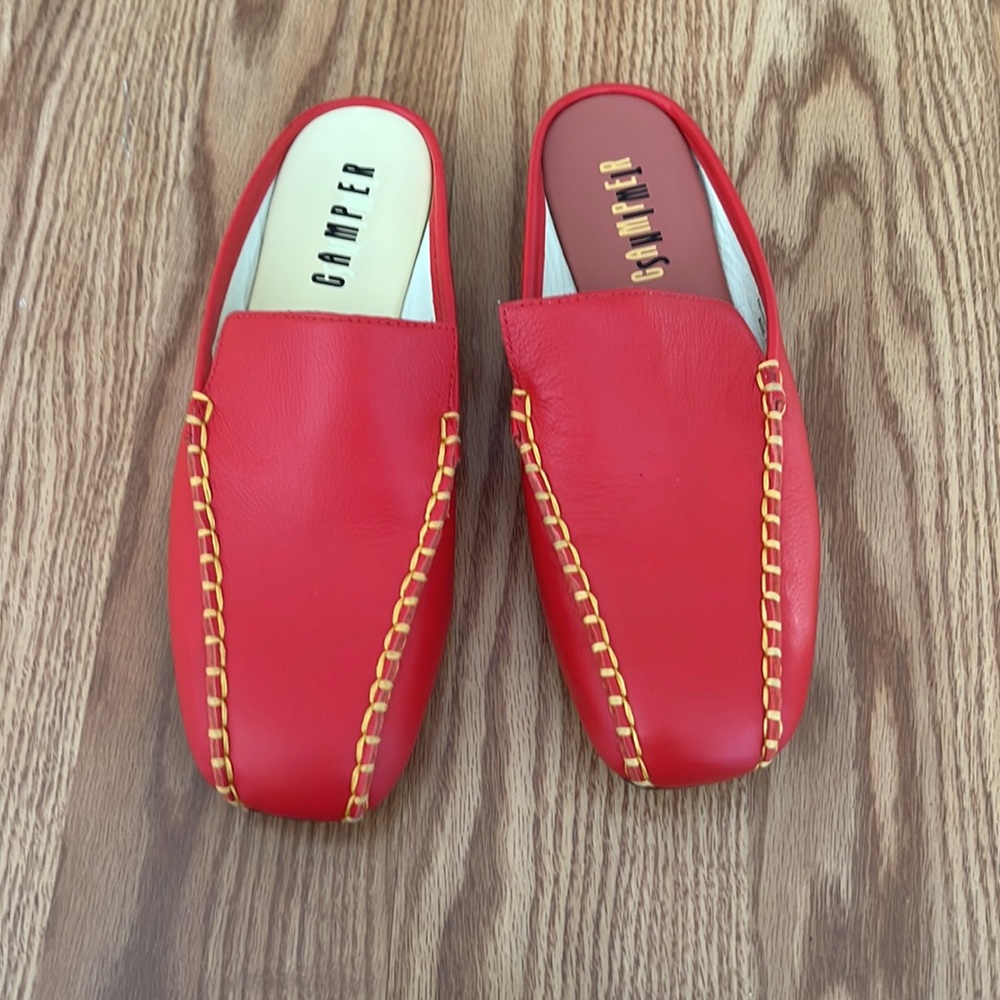 Super cute Vamper mules - Picture 3 of 8